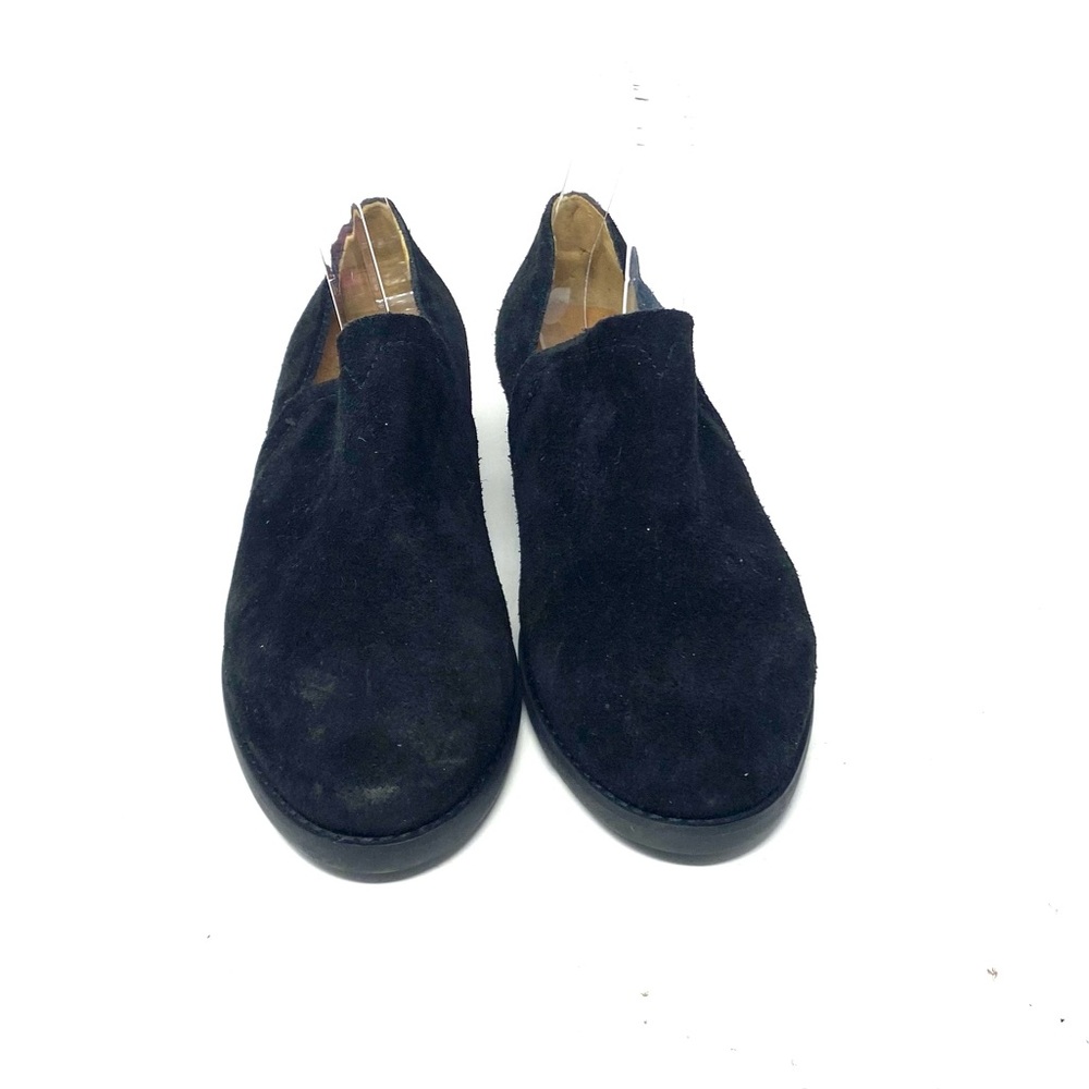 Array Slip Ons - image 2